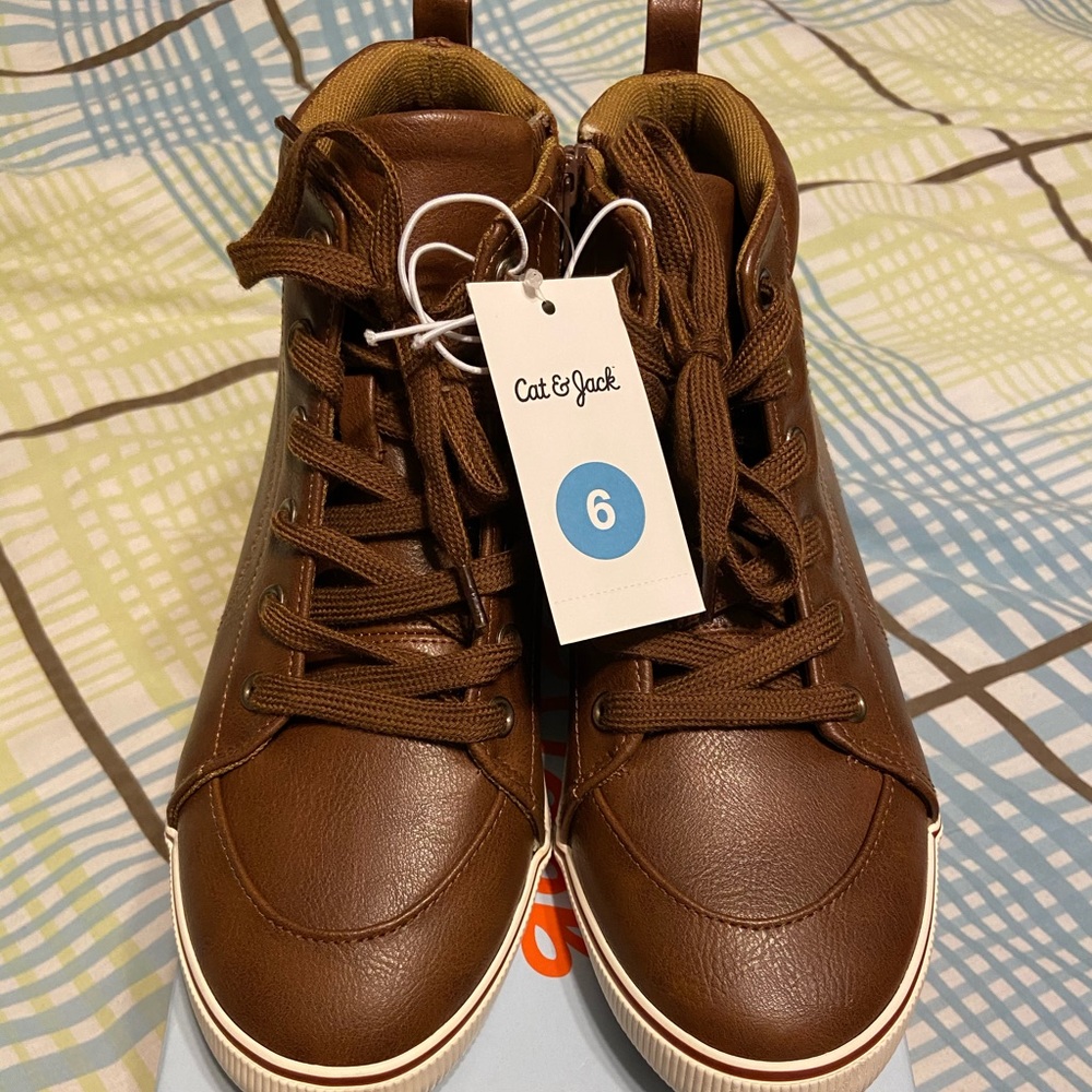 Cat & Jack Boys Mid-Top Sneakers
